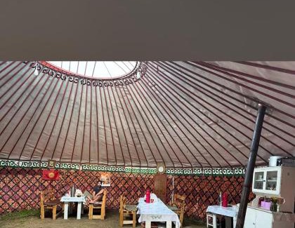 Teploklyuchenka Otro | Emin Sky Camp