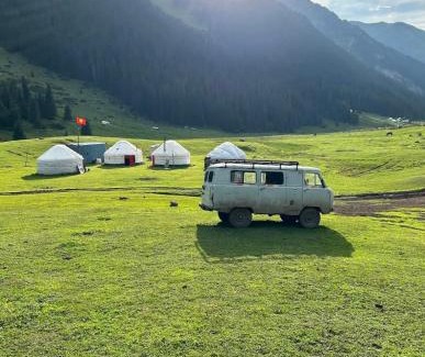 Teploklyuchenka Otro | Emin Sky Camp
