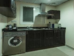 Trade Center Apartamento | Emirates Grand Hotel