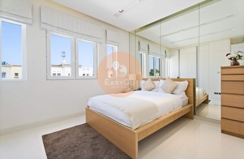 Emirates Hills Villa | Emirates Living Upgraded Villa by EasyGo