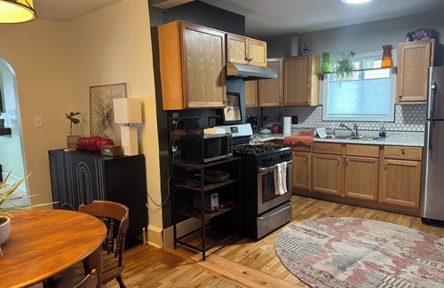 Grand Rapids Casa | Emjay's Place