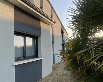 Chasseneuil-du-Poitou Casa | EMLAVIE - Maison familiale et Loft SPA - à 3km Futuroscope