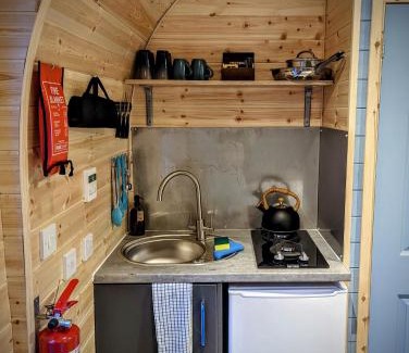 Gwespyr Cabina | Emlyn's Coppice - Luxury Woodland Glamping
