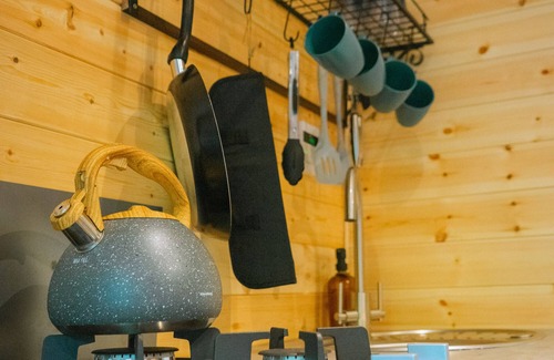 Gwespyr Cabina | Emlyn's Coppice - Woodland Glamping