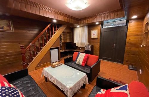 Ren'ai Casa | Emmanuel Farm House