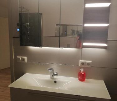 Bad Wildungen Apartamento | Emmerich s neu errichtete DG-Wohnung