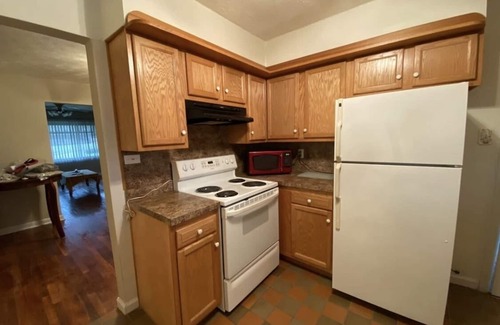 Lexington Casa | 'Emmett' - 2 Bedrooms Just Off I-75!