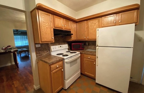 Lexington Apartamento | 'Emmett' Just off I-75! 2 full bedrooms!