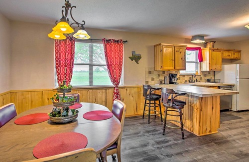 Emory Casa | Emory Escape w/ Pond Access < 13 Mi to Lake!