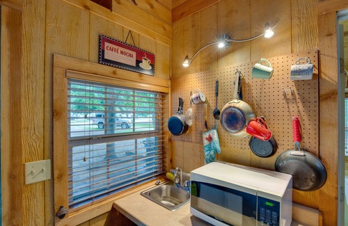 Emory Apartamento | Emory Studio Cabin w/ Lake Fork Boat Access!