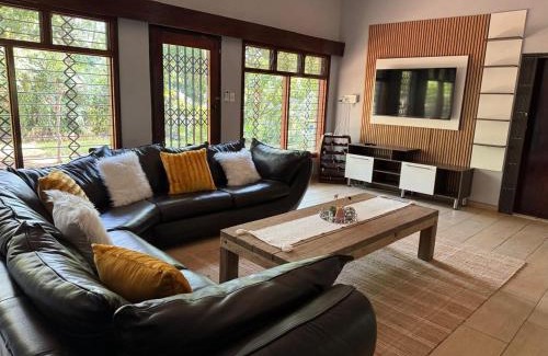 Malelane Apartamento | Emoyeni Malelane Lodge