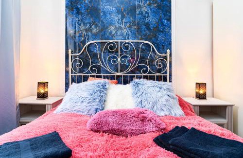 Nove Mesto Apartamento | Emperors Elegance Suite