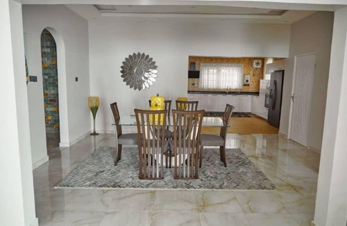 Prampram Casa | Empire Bay Beach Villa