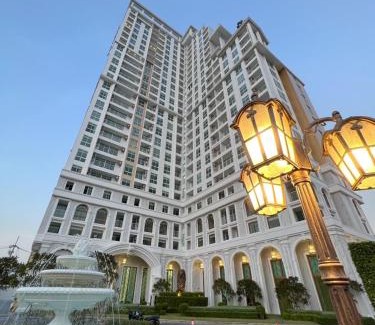 South Pattaya Hotel | Empire tower jometien beach pattaya
