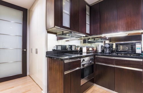 Bangkok Central Business District Hotel | Emporium Suites by Chatrium