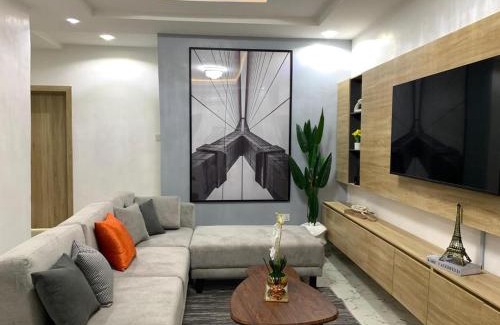 Mushin Apartamento | Empyrean Apartments - Cozy & warm two bedroom apartments
