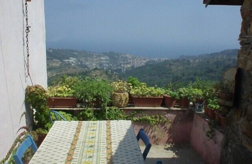 Lingueglietta Casa | Disfruta de unas vacaciones únicas, alternando mar y relájate