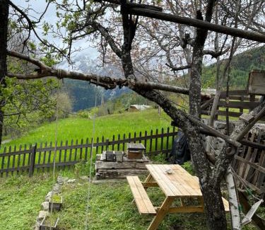 Pra Loup Apartamento | En pleine nature avec jardin