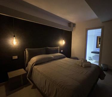 Piano di Sorrento Cama Y Desayuno | En Suite Bedroom Blue Moon