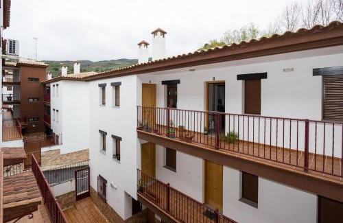 Pinos Genil Apartamento | Encantador Apartamento cerca de Sierra Nevada y la Alhambra