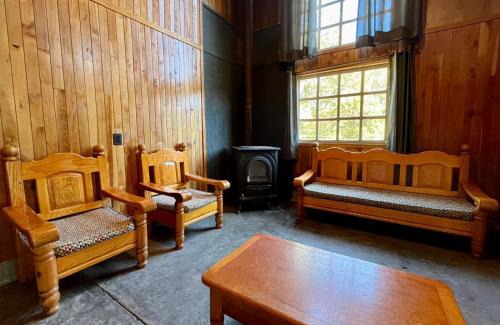 Pueblo Nuevo Chalet De Esquí | Encantadora Cabaña del Lago - Parque La Pirámide