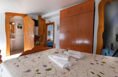 Jimera de Libar Casa | Encantadora casa de pueblo para 7 pax con gran Terraza