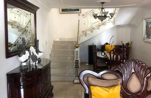 Casa de Campo Casa | Encantadora casa en la ciudad!