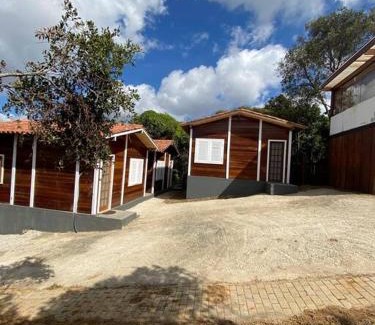 Lavras Novas Casa | Encanto da Mata - Chalé Ipê - Lavras Novas-MG