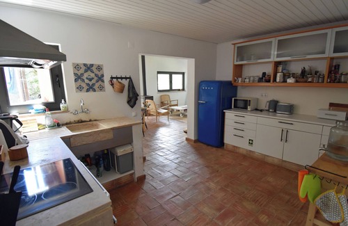 Sao Sebastiao Casa | Encanto Rústico: o Retiro Perfeito Serra-mar na Serra D'arrábida