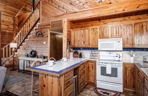 Ruidoso Cabina | Enchanted Oak Cabin