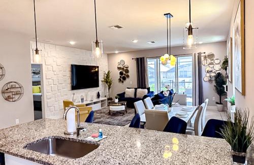 Kissimmee Casa | Enchanted on Arisha