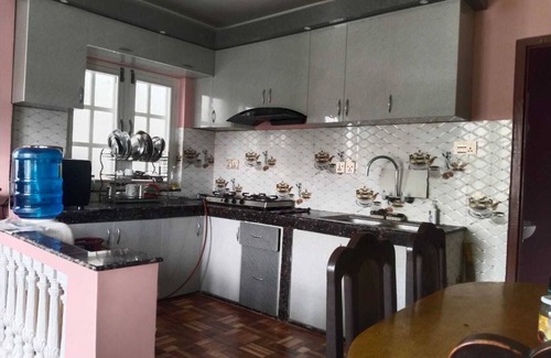 Kathmandu Apartamento | Enchanting 2-bedroom cozy suite W Home theartre in Tokha