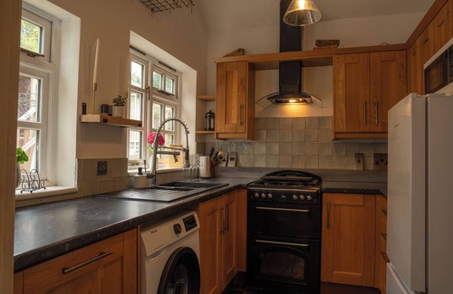 Fordwich Cabaña | Enchanting 3-bedroom cottage in Canterbury for a cozy getaway