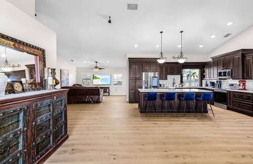 Fort Myers Casa | Enchanting 3-Bedroom Waterfront Pool and Spa Home