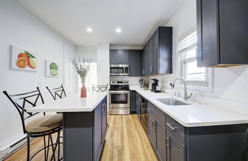Corktown Casa | Enchanting 4 BD / 2 B house in the heart of Corktown!