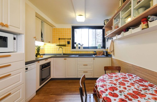Montmartre Apartamento | Enchanting 4-bedroom duplex with AC in Paris - Montmartre-ANT