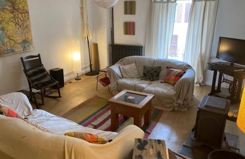 Rivel Casa | Enchanting 4-bedroom Languedoc house. Perfect for families, runners, cyclists.