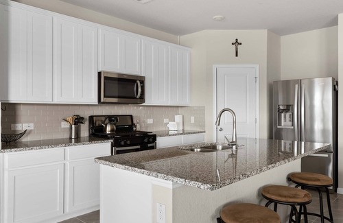 Hutto Casa | Charming 4BR Home w Spacious Backyard in Hutto!