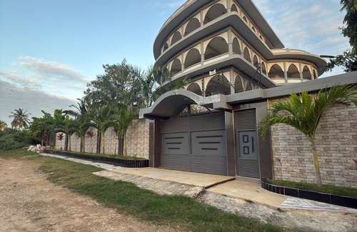 Mazizini Casa | Enchanting bungalow with AC in Zanzibar
