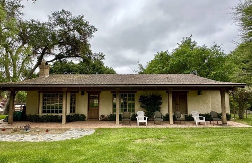 Murrieta Cabaña | Enchanting cottage nestled in the heart of a vineyard