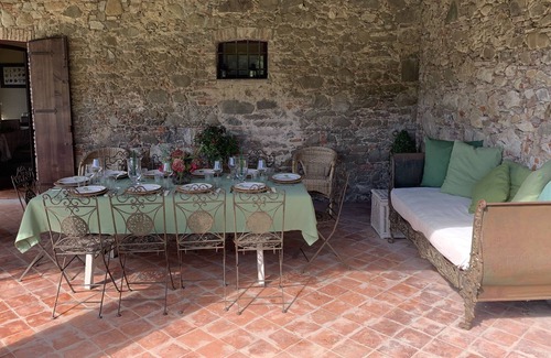 Camigliano Hotel | Una preciosa casa de campo rodeada de vegetación. piscina privada. 8 personas. Lucca