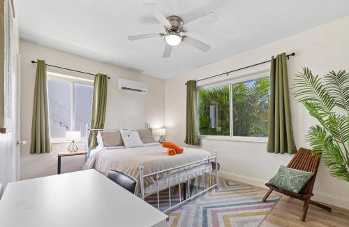 Coral Way Apartamento | Enchanting cozy Apartment 10 min away from airport, Calle 8, Brickell, Coral Gables, the beach and more!