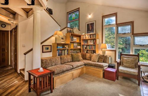 Belknap Springs Casa | Enchanting Escape with Hot Tub, Decks and Views!