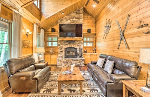 Bigfork Casa | Enchanting Glacier Park Getaway by Flathead Lake!