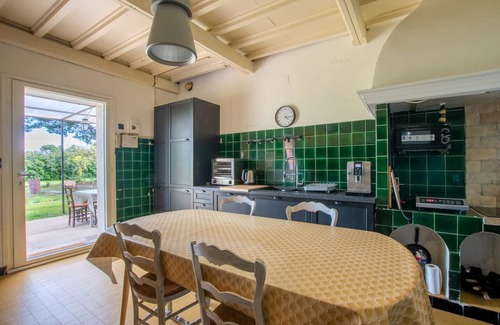 Mauguio Otro | Enchanting interlude, mas de caractère, large swimming pool, landscaped grounds