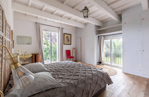 Mauguio Otro | Enchanting interlude, mas de caractère, large swimming pool, landscaped grounds