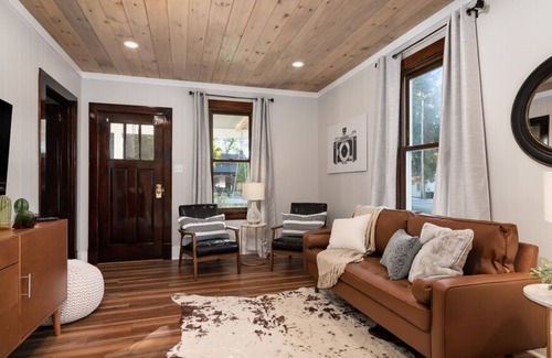 Gibsonia Casa | Enchanting Josephine’s cottage