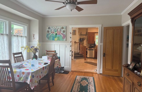 Mount Baker Casa | Enchanting Seattle Craftsman-Style 3 BR Home Near Lake Washington & Light Rail