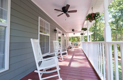 Bynum Casa | Enchanting spacious and comfortable newly renovated house near Chapel Hill.