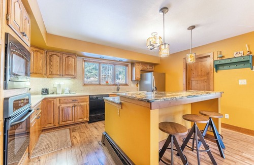 Keystone Villa | Enclave #34 by Summit County Mountain Retreats